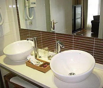 Palacio De 3* Garana