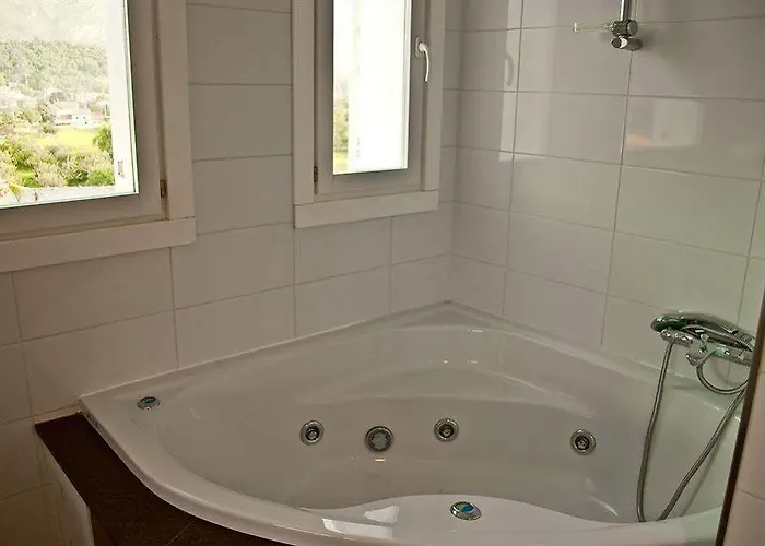 Hotel Palacio De Garaña